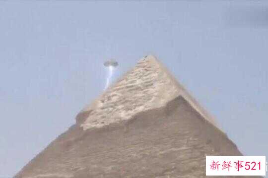 金字塔是外星人帮助建造的吗(金字塔到底隐藏着什么秘密)