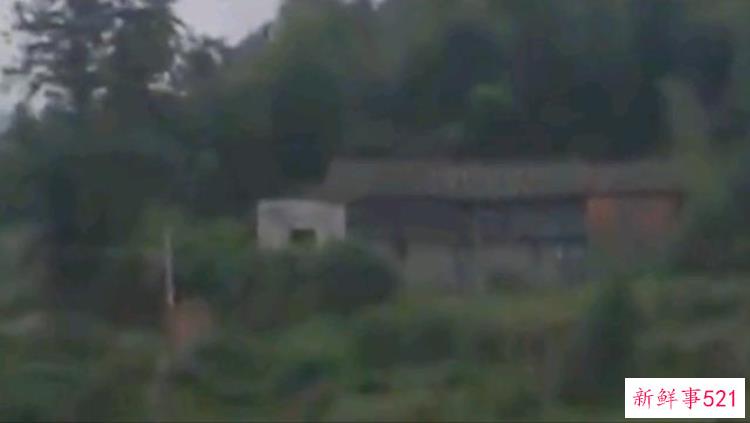 老宅的诡异灯光，福建老宅出现诡异灯光