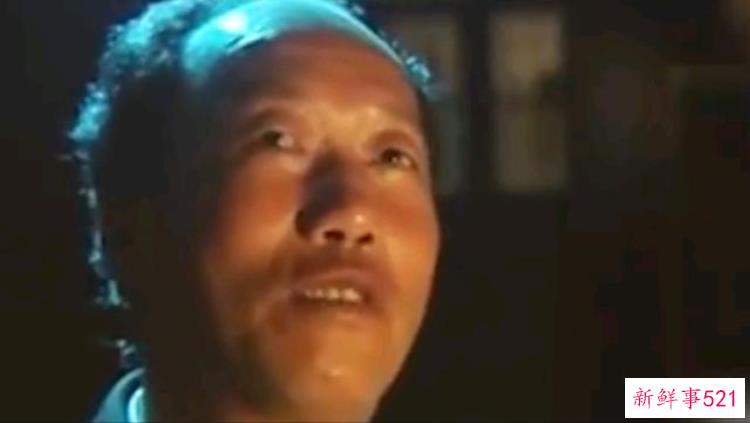 老宅的诡异灯光，福建老宅出现诡异灯光