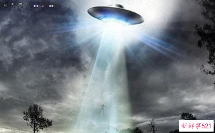大连凌晨三点不明飞行物，ufo不明物体事件