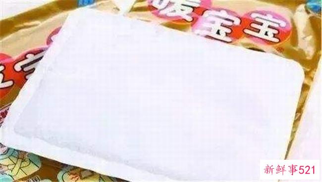 镜子在床上有什么作用？