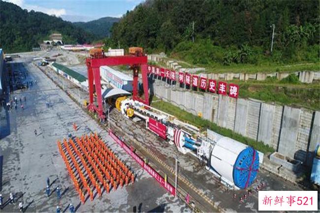 头衔-中国最大的大学-中国民航飞行学院(中央直属大学)