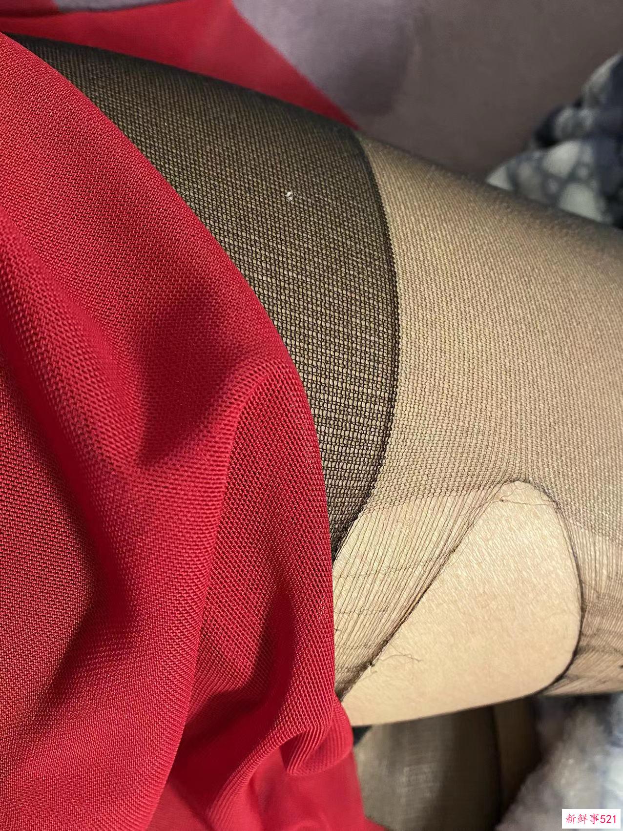 去年年底娇妻自拍情趣睡衣撩人的记录