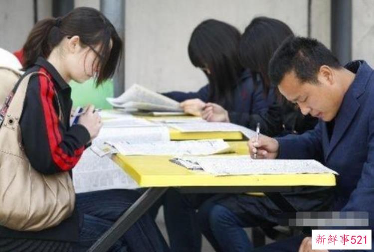 大学毕业去养猪大家觉得怎么样，养猪的高材生