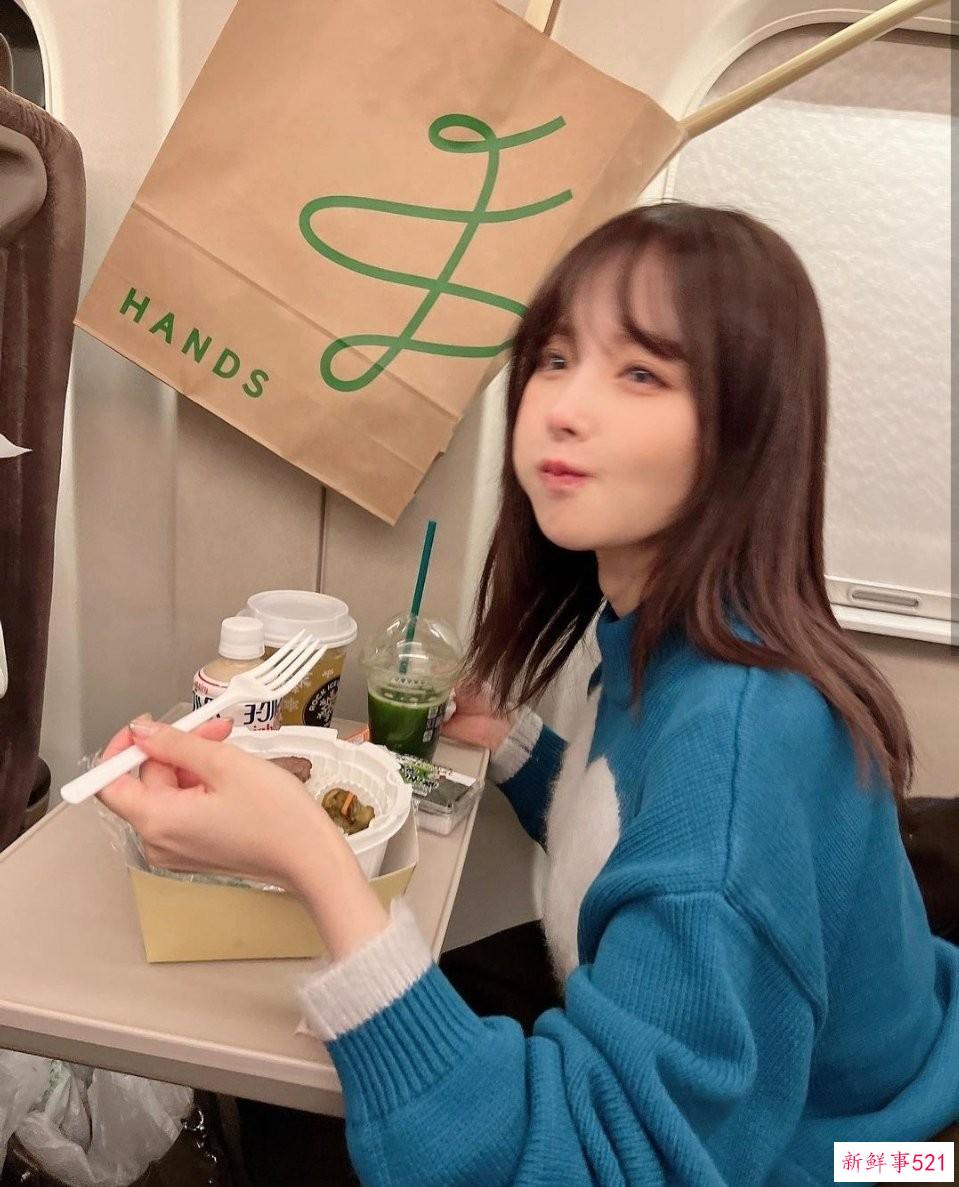 哎，这么好看的女孩子选择当老师