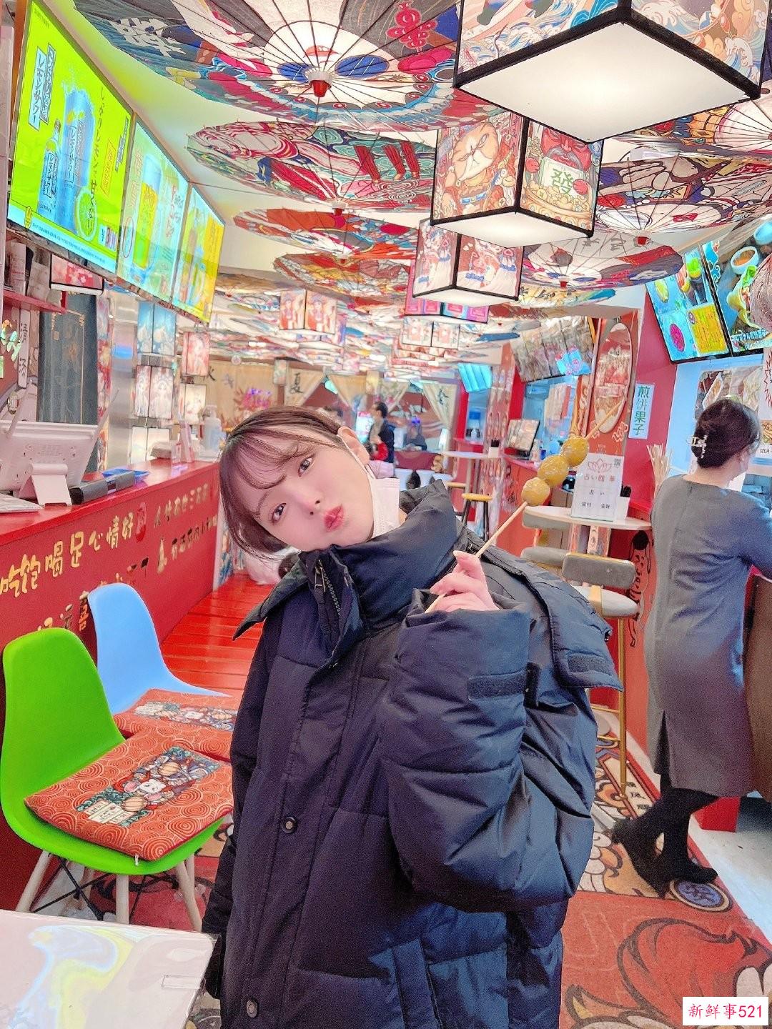 哎，这么好看的女孩子选择当老师