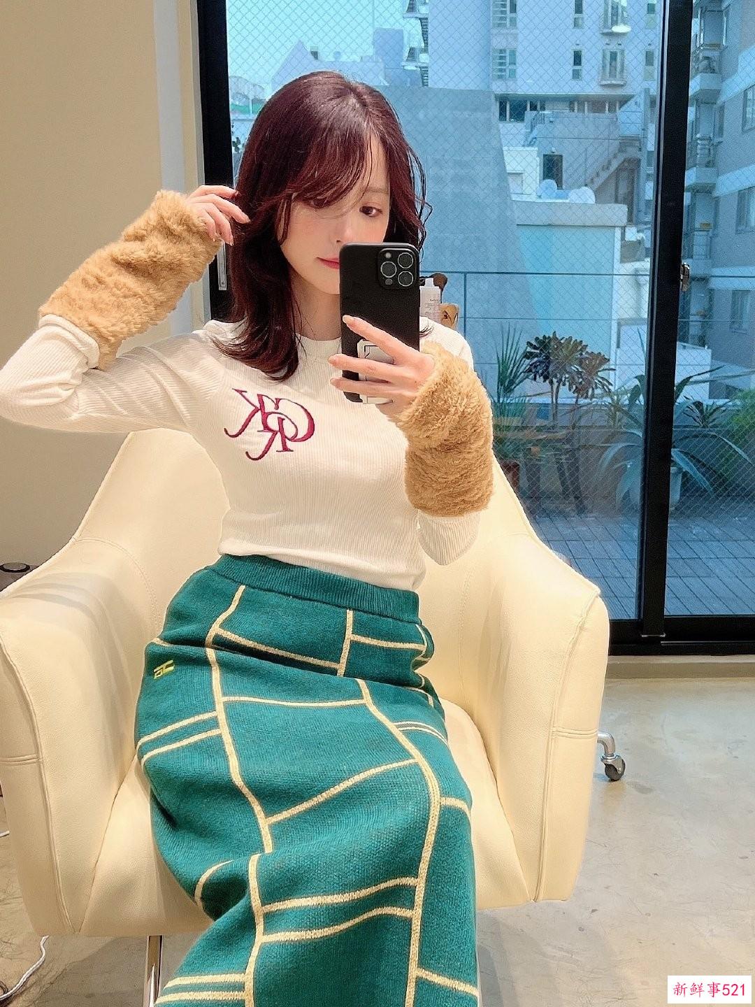 哎，这么好看的女孩子选择当老师