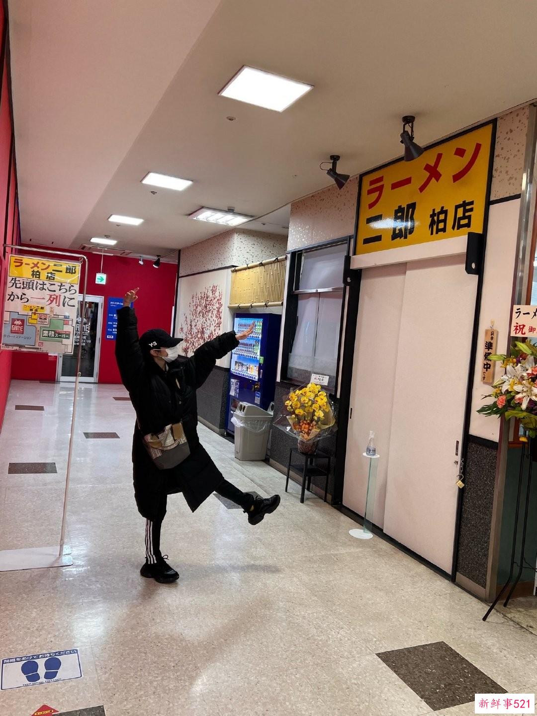 哎，这么好看的女孩子选择当老师