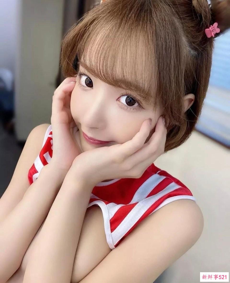 哎，这么好看的女孩子选择当老师