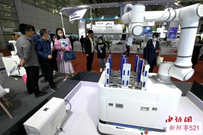 美国学者：中国创造奇迹 一些国家“害怕中国更成功”