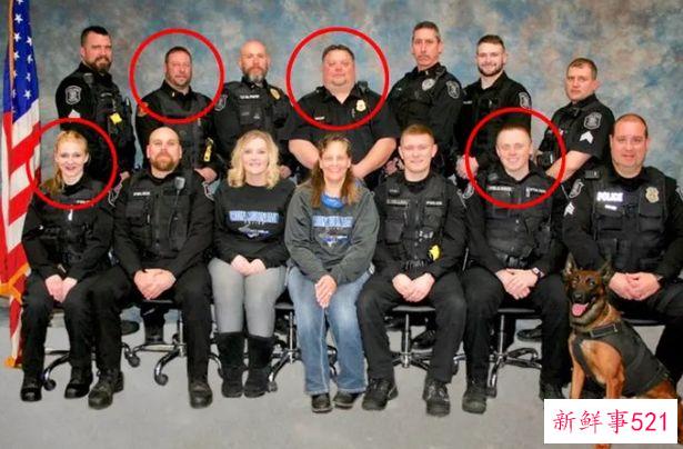 美国一女警察入职仪式竟是被迫与同事进行口交