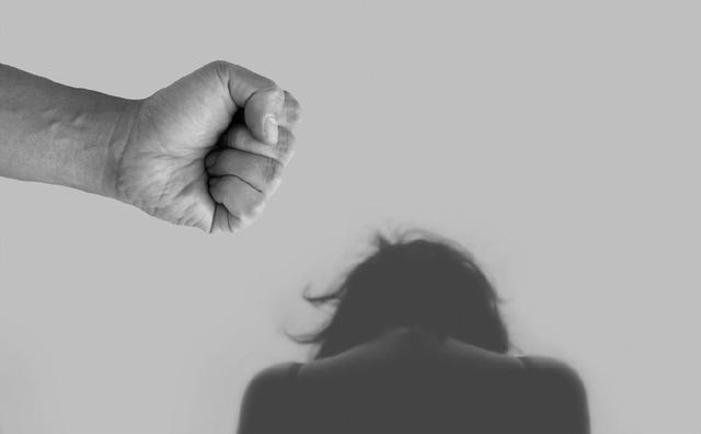 危险！福建女子在柬埔寨被老乡暴力强奸数次，报警后竟遭到威胁