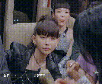明明是女人，但却自称是“男人”，承认自己的性别有那么难吗？
