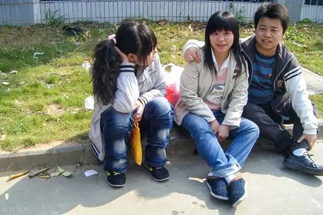 东莞往事：万人电子厂，胆大心细脸皮厚，一周抱得美人归