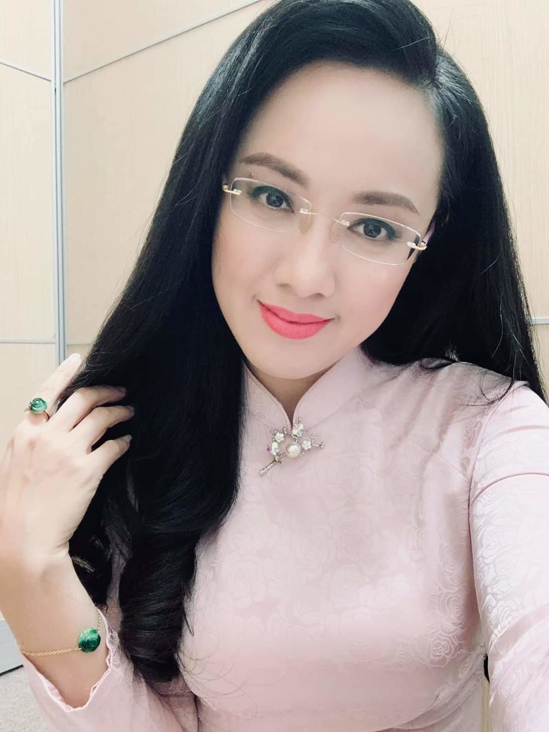 看屄