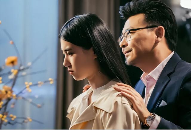《花与罪》：富豪玩弄美少女，沉沦与悲剧的背后