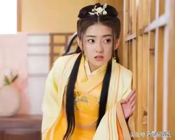 盘点穿黄衣的美女，谁最娇俏动人