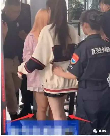 四千年美女有多白，素颜下和路人的对比，网友：皮肤也千年不遇？