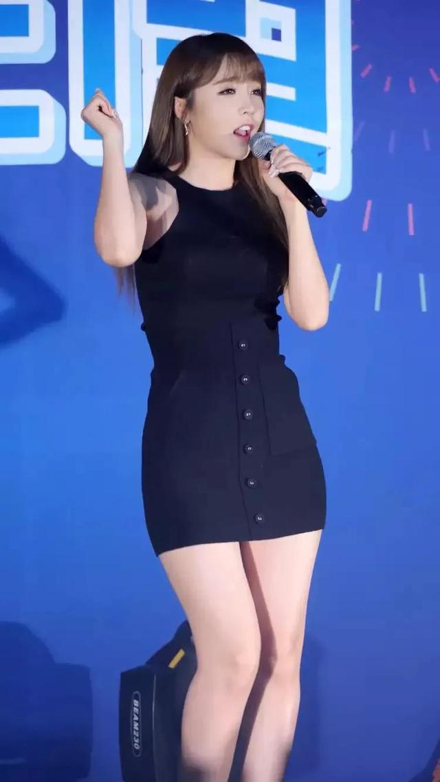 韩国女星洪真英，有微胖性感女神之称