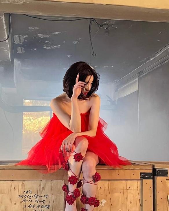 凹凸有致！韩国网友评选：拥有性感身材的KPOP女星