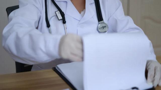 预防和护理女性外阴白色病变，这3个技巧，及早掌握、及早获益
