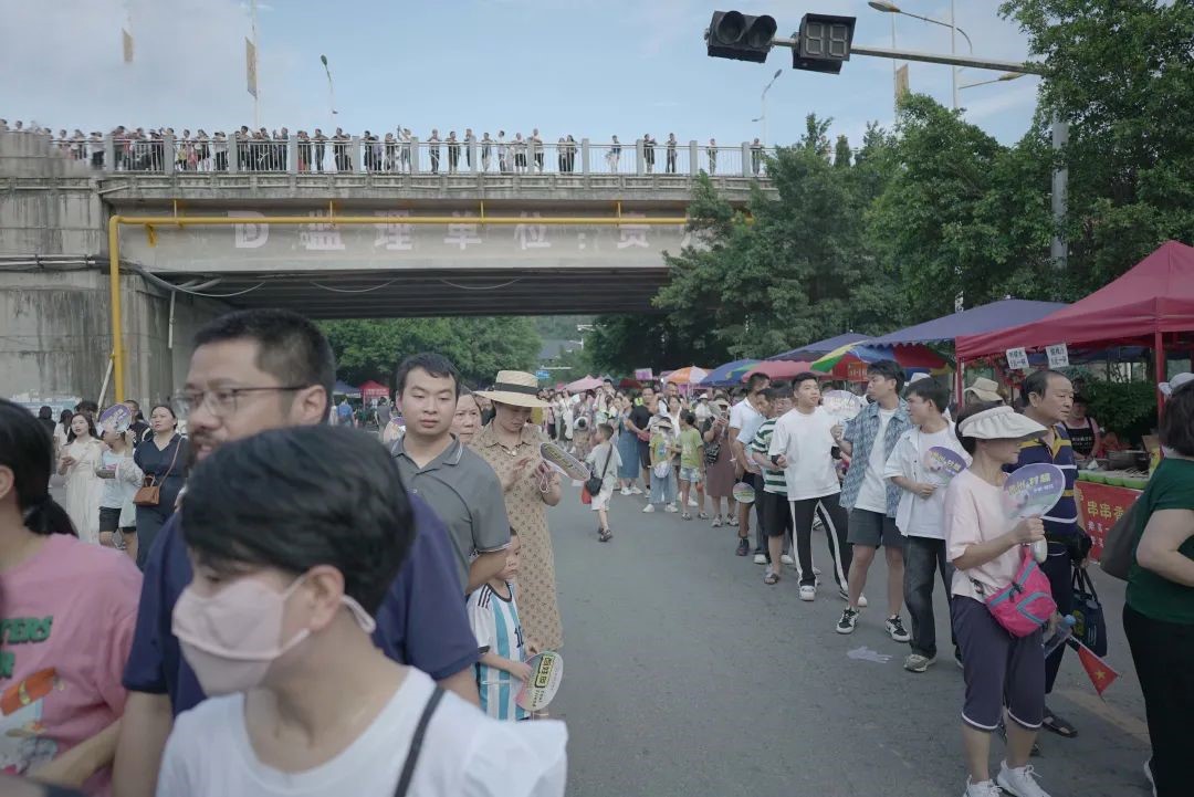贵州村超300亿流量,底层主播一个月只赚30元