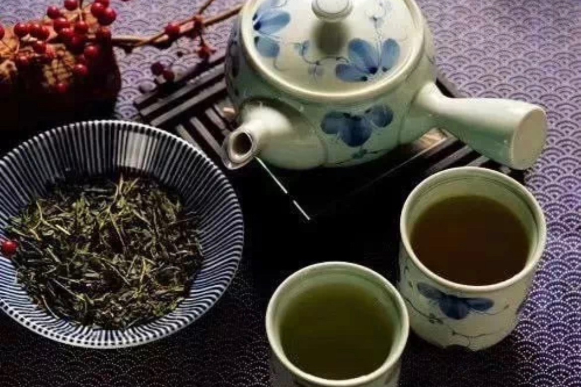 人生如茶，“空杯”才是最高境界