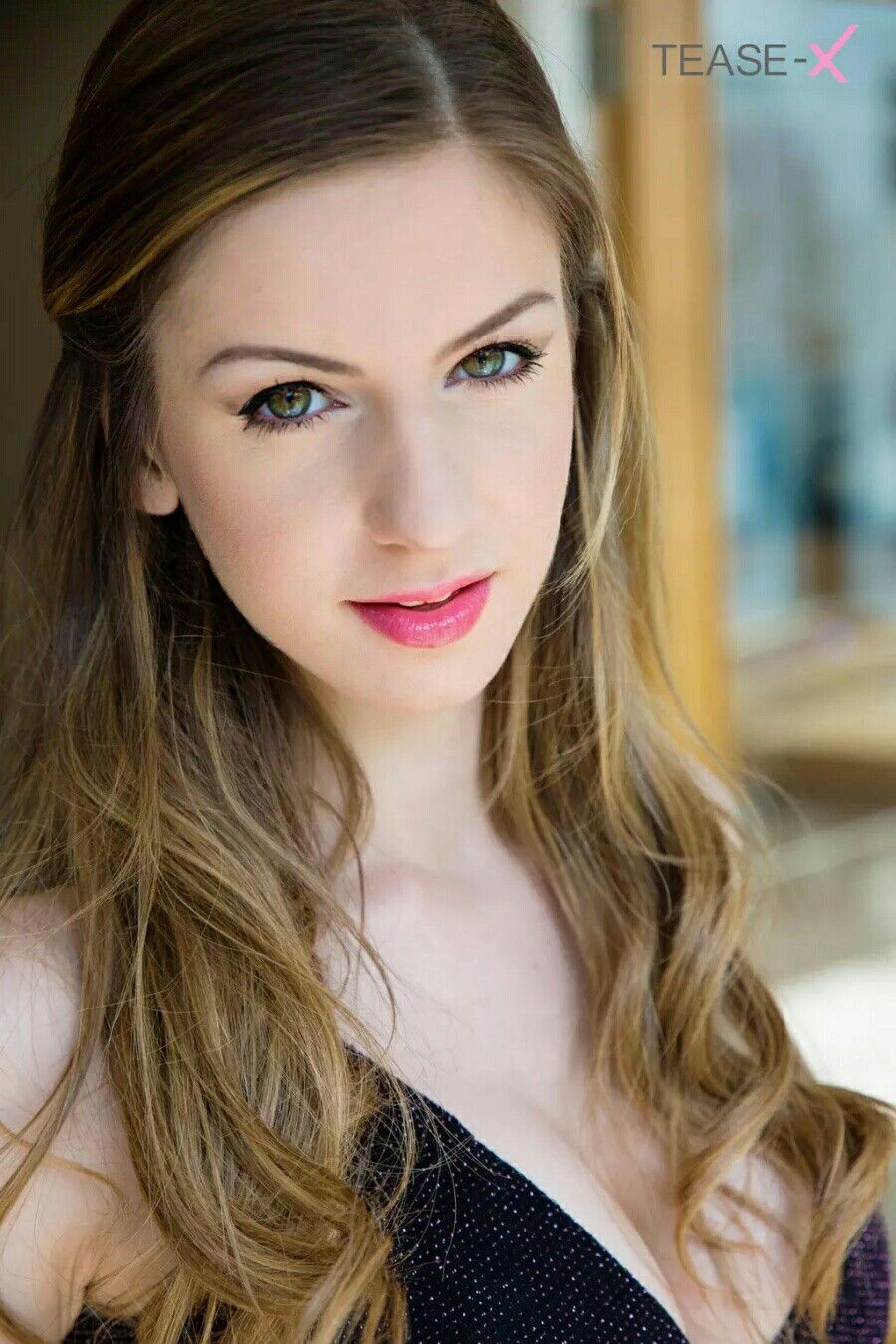 放之四海皆准的标杆美女Stella Cox