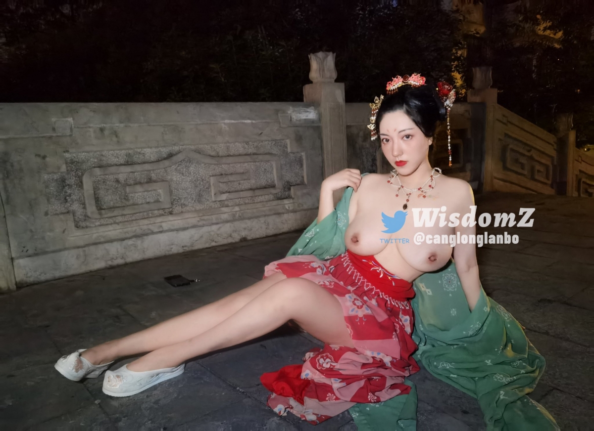罕见高颜反差极品主奴小母G【酒月】与主人的调J记录露出调J啪啪绝对精品