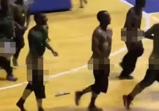 女排比赛6位男生公开集体自慰庆祝 被大学开除