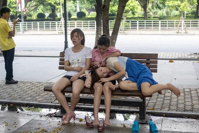 B面人生:过于早熟的表妹,和她的四个男人