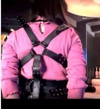 日本女孩爱去的低配版牛郎店，堪称性转版女仆咖啡厅