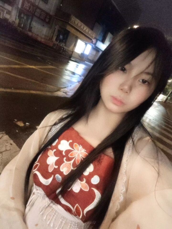 02年四川小姑娘，嫩的一匹，年轻真好啊