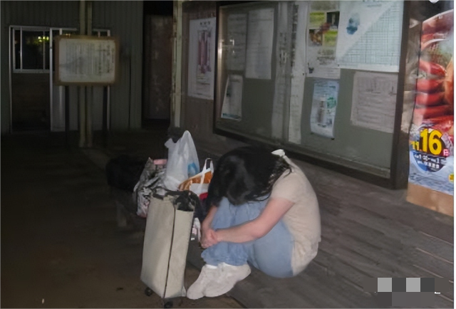 日本“神待少女”是什么？管吃住就可带回家，某行业为何如此发达？