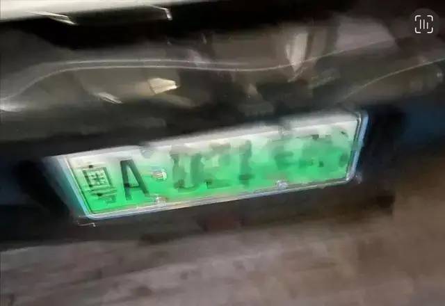 KTV选小姐遇到小姨子，更劲爆的是.....
