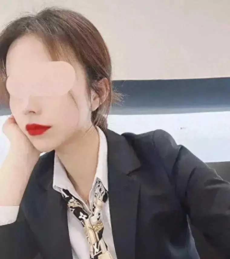 江苏4S店女销售为了卖车选择出轨多名男子！聊天记录曝光！