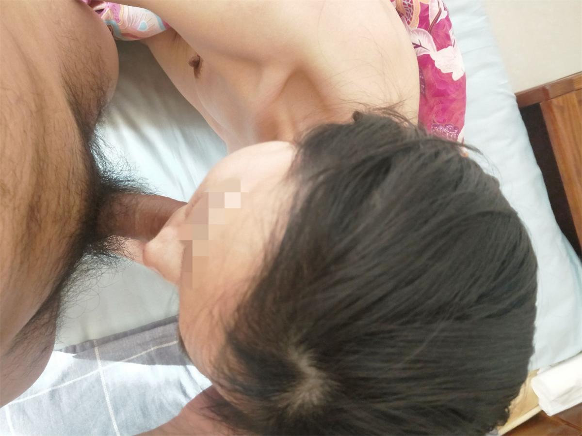 江苏张家港 趁着中午上班间隙约个炮 送上门内射沐浴在和煦的阳光里完成发射 骚穴超清欣赏