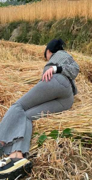 姹紫嫣红千姿百态妖娆多姿都没有我马凡舒诱人