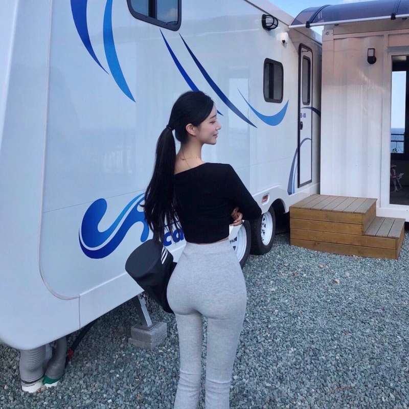 姹紫嫣红千姿百态妖娆多姿都没有我马凡舒诱人