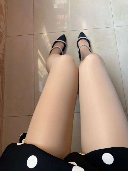 姹紫嫣红千姿百态妖娆多姿都没有我马凡舒诱人