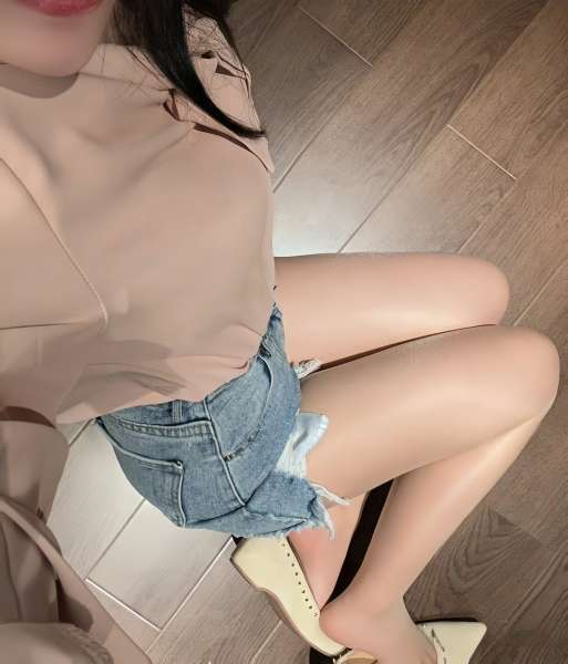 姹紫嫣红千姿百态妖娆多姿都没有我马凡舒诱人