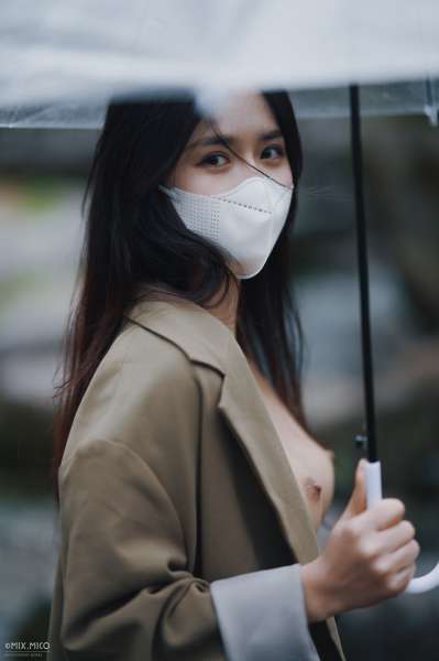 那些女孩的嫩逼  [95P]