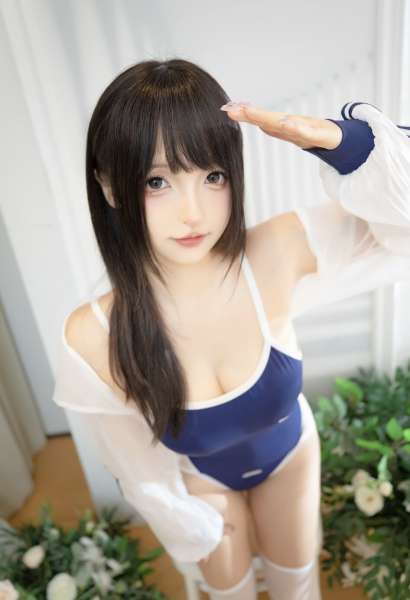 神楽坂真冬，纯欲白丝，点燃你内心的火，足控福利