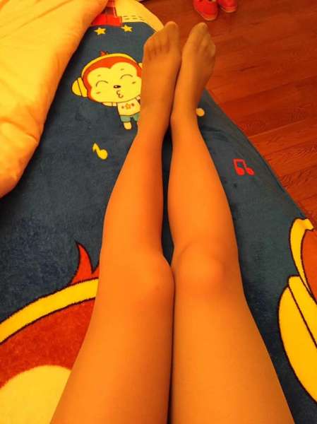 极品的美腿丝袜太让我喜欢了