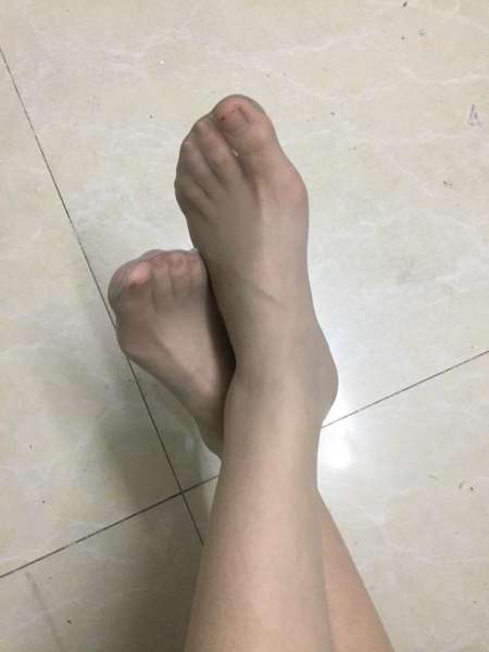 极品的美腿丝袜太让我喜欢了