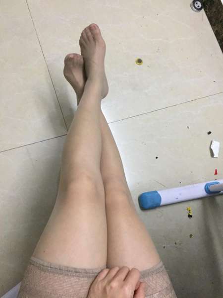 极品的美腿丝袜太让我喜欢了