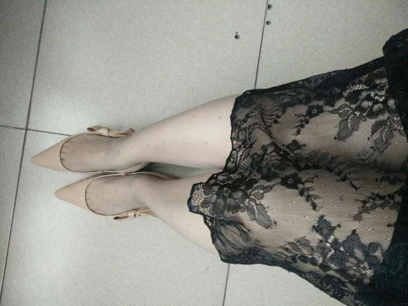 极品的美腿丝袜太让我喜欢了