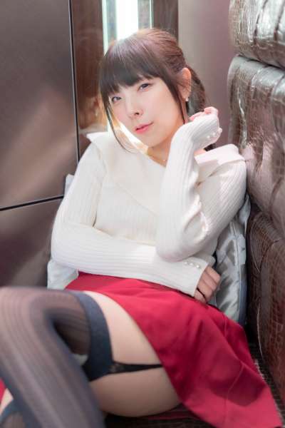 极品黑丝玉足的诱惑