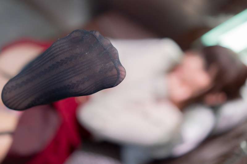 极品黑丝玉足的诱惑