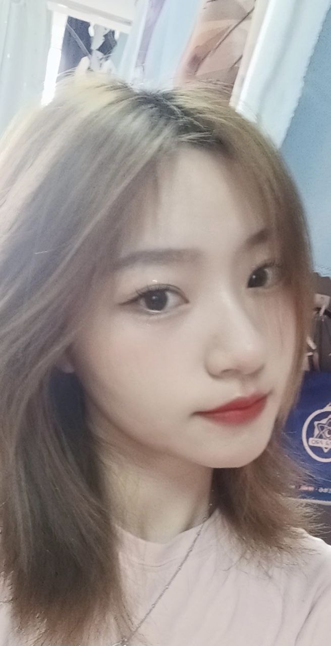 人前光鲜亮丽，人后风骚至极